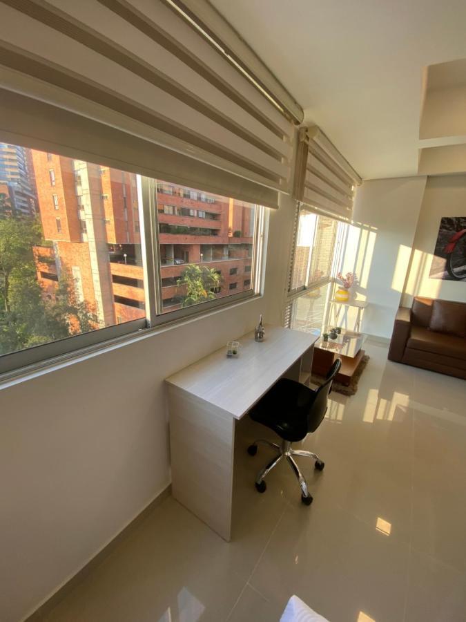 Apartasuite Moderna - En El Corazon Del Poblado เมเดยิน ภายนอก รูปภาพ