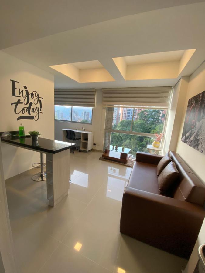 Apartasuite Moderna - En El Corazon Del Poblado เมเดยิน ภายนอก รูปภาพ