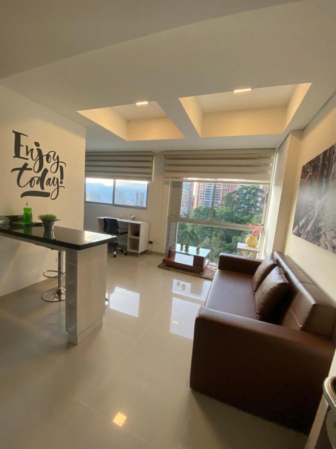 Apartasuite Moderna - En El Corazon Del Poblado เมเดยิน ภายนอก รูปภาพ