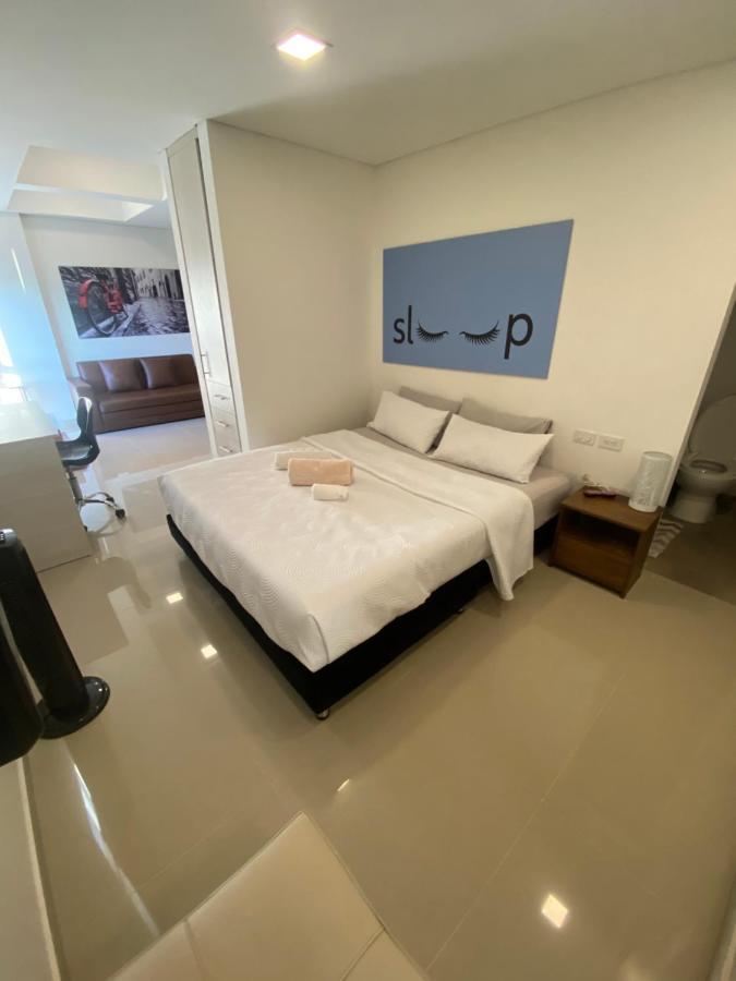 Apartasuite Moderna - En El Corazon Del Poblado เมเดยิน ภายนอก รูปภาพ