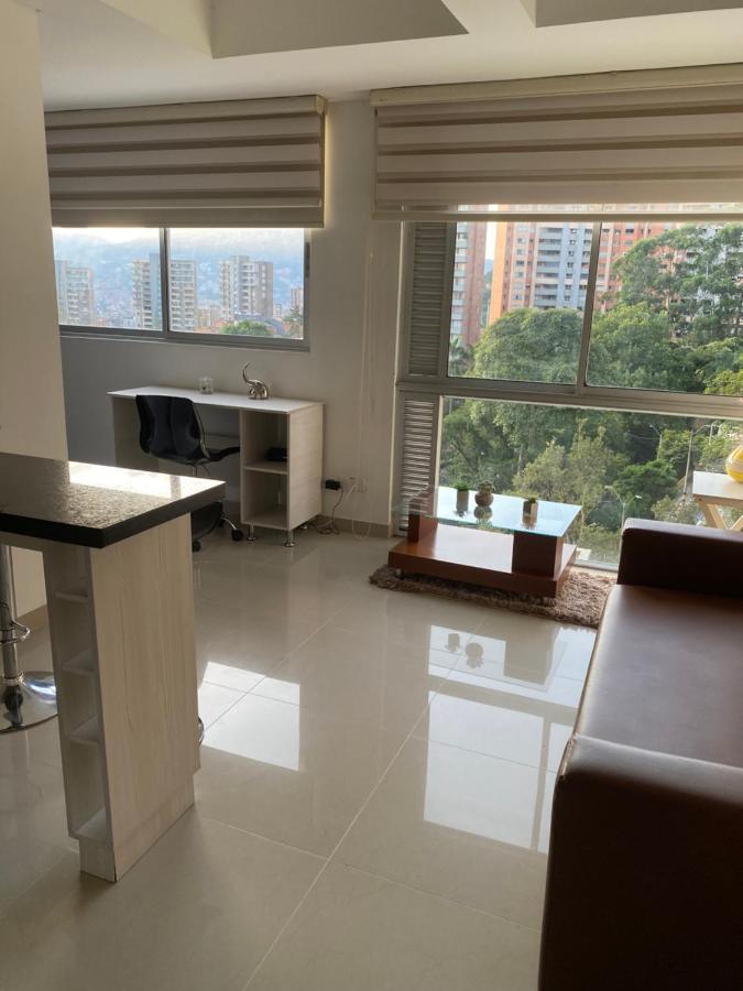 Apartasuite Moderna - En El Corazon Del Poblado เมเดยิน ภายนอก รูปภาพ