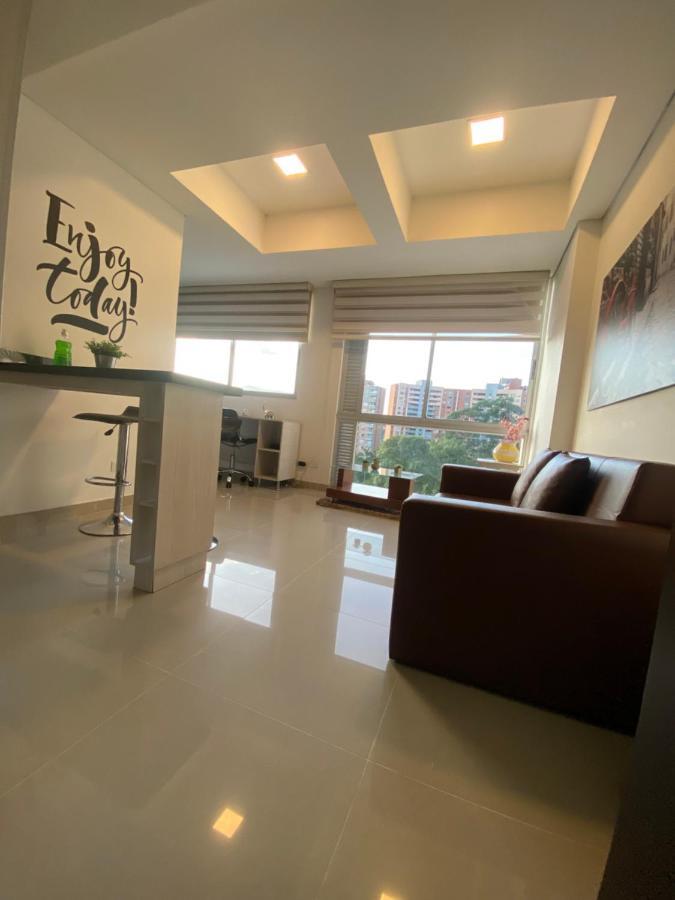 Apartasuite Moderna - En El Corazon Del Poblado เมเดยิน ภายนอก รูปภาพ